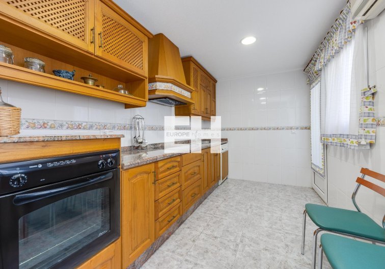 Segunda mano - Atico - Torrevieja - Paseo Maritimo