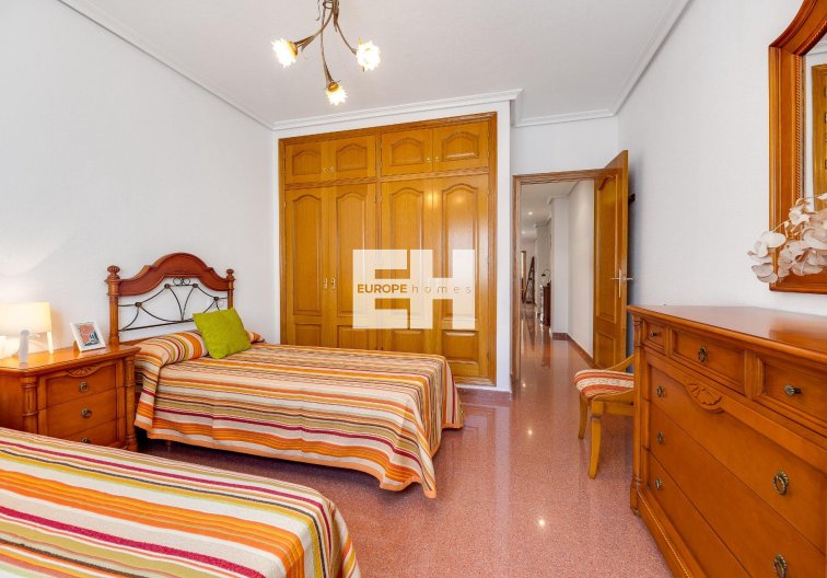 Segunda mano - Atico - Torrevieja - Paseo Maritimo