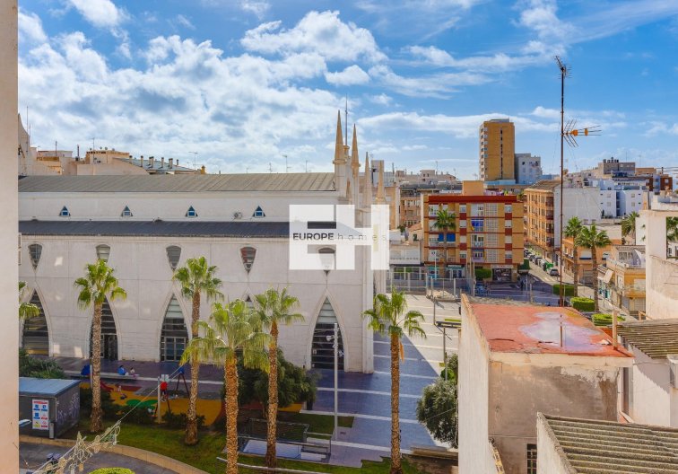 Segunda mano - Atico - Torrevieja - Paseo Maritimo