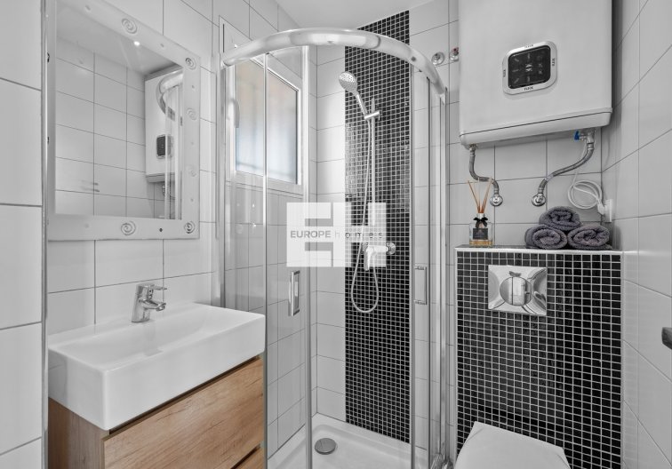 Resale - Apartment - Punta Prima - Costa Blanca