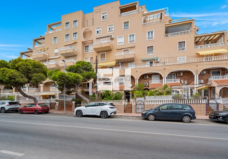 Resale - Apartment - Punta Prima - Costa Blanca