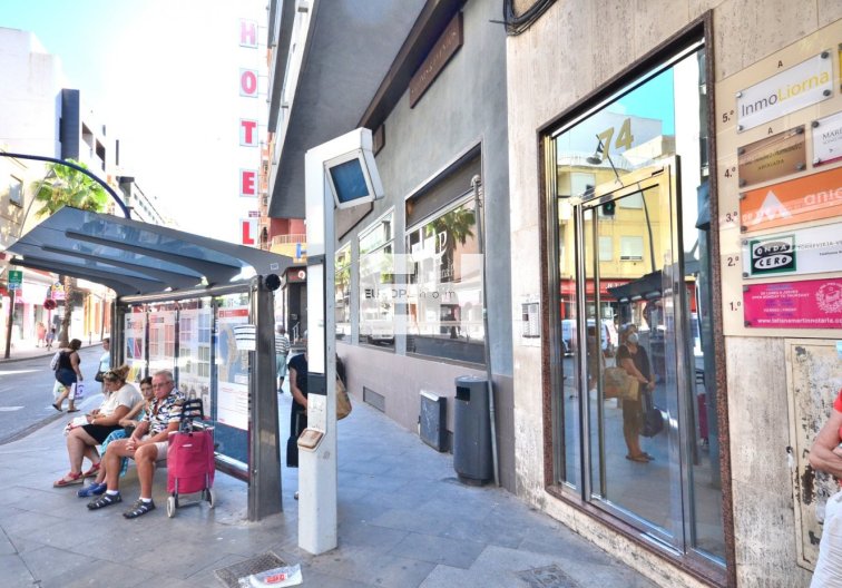 Segunda mano - Apartamento  - Torrevieja - Centro