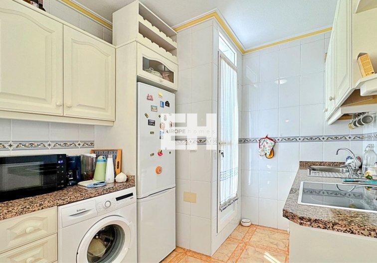 Resale - Apartment - Orihuela Costa - Costa Blanca