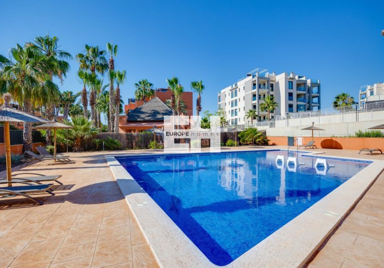 Segunda mano - Apartamento  - Orihuela Costa - Villamartín-las Filipinas