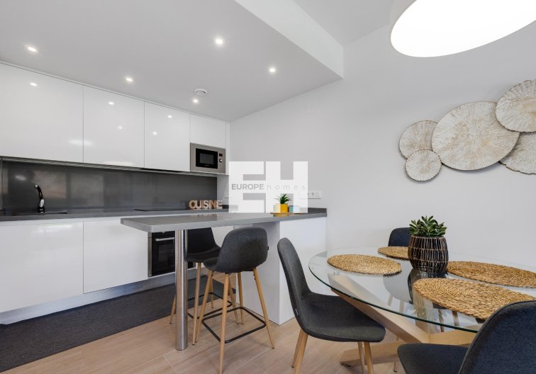 Segunda mano - Apartamento  - Orihuela Costa - Villamartín-las Filipinas