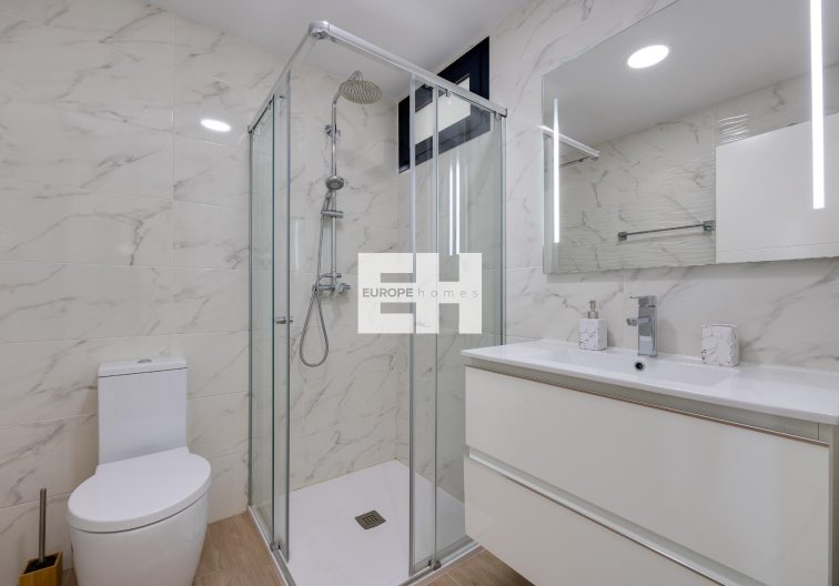 Segunda mano - Apartamento  - Orihuela Costa - Villamartín-las Filipinas