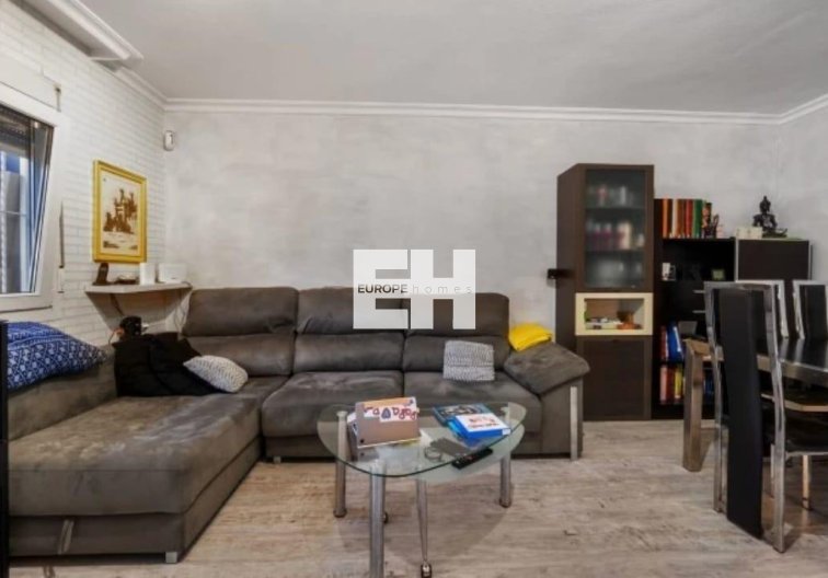 Resale - Semi Detached - Torrevieja - Aguas Nuevas