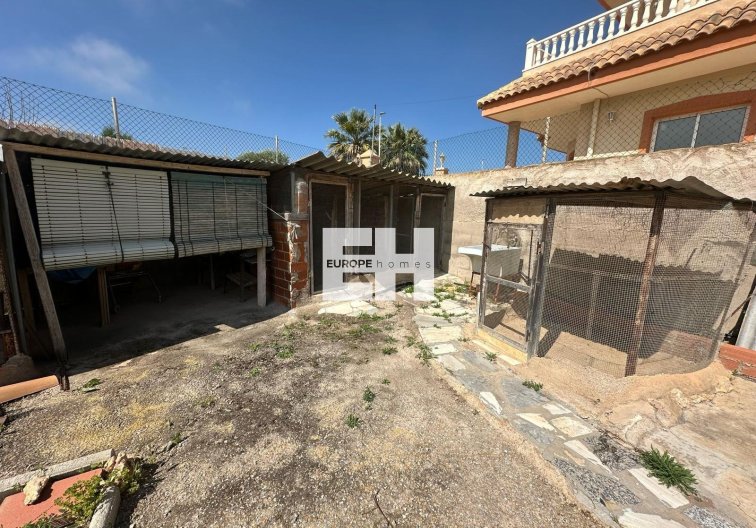 Segunda mano - villa - Los Alcázares - Las Lomas Del Rame-bahía Bella