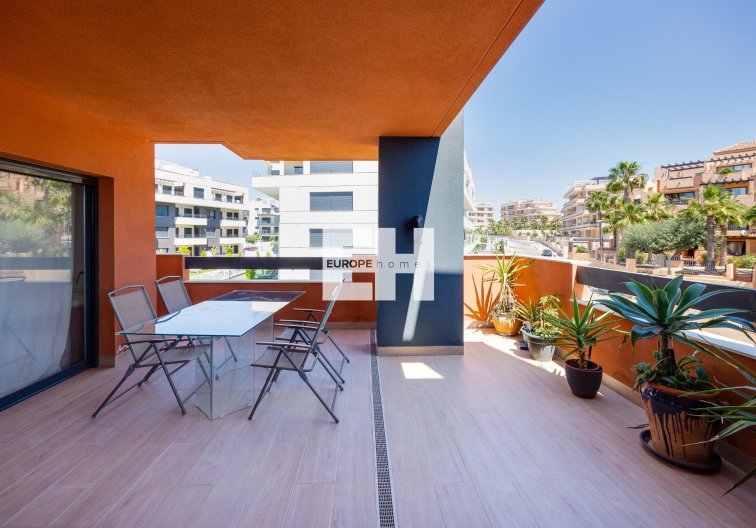 Segunda mano - Apartamento  - Orihuela Costa - Villamartín-las Filipinas