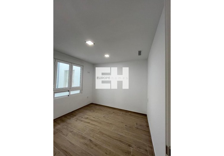 Revente - Appartement - Torrevieja - La Mata