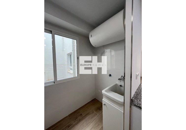 Revente - Appartement - Torrevieja - La Mata