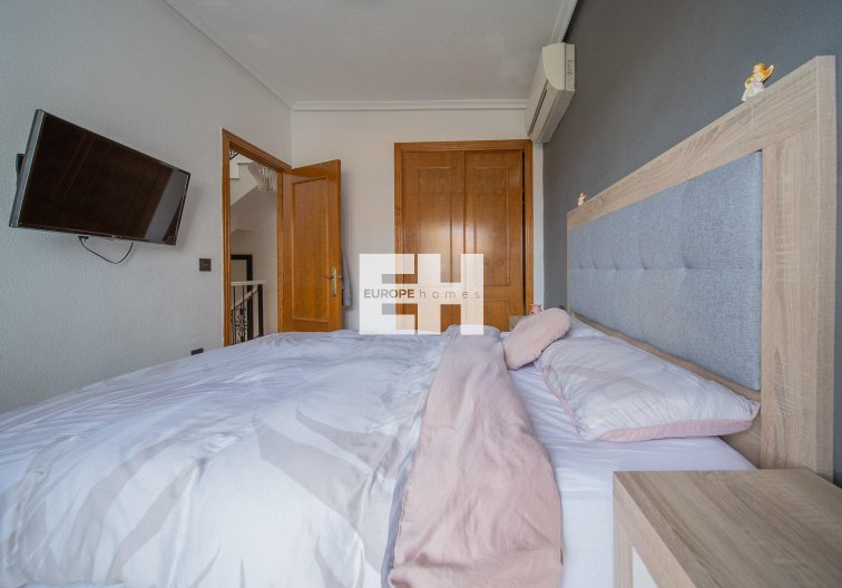 Segunda mano - town house - Orihuela Costa - PAU 26