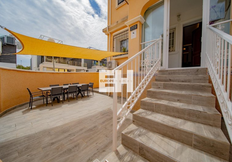 Segunda mano - town house - Orihuela Costa - PAU 26