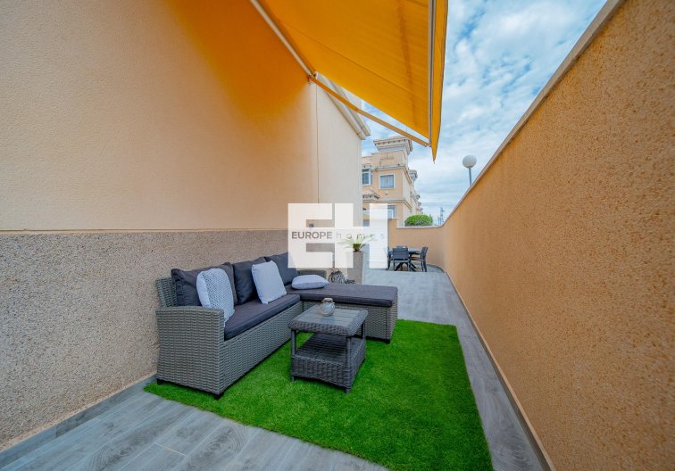 Segunda mano - town house - Orihuela Costa - PAU 26