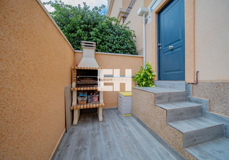 Segunda mano - town house - Orihuela Costa - PAU 26