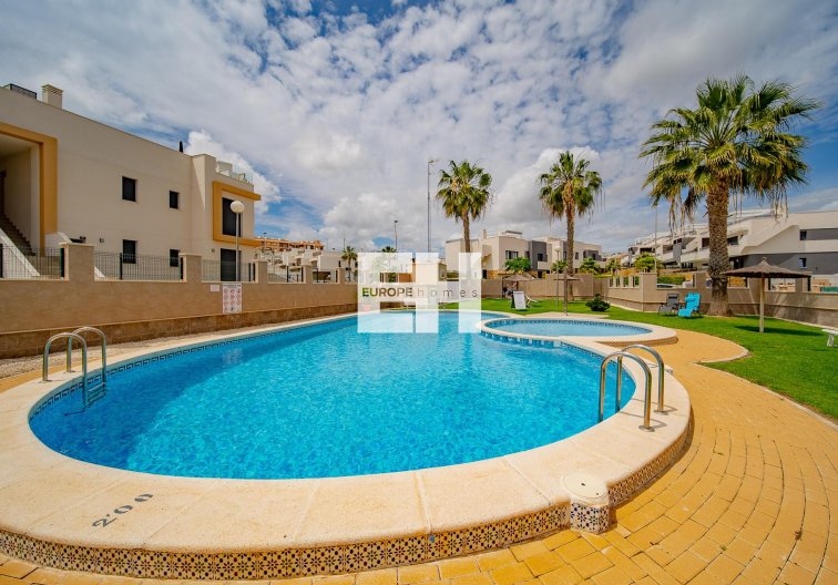 Segunda mano - town house - Orihuela Costa - PAU 26