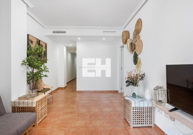 Segunda mano - Apartamento  - Guardamar del Segura - Pueblo