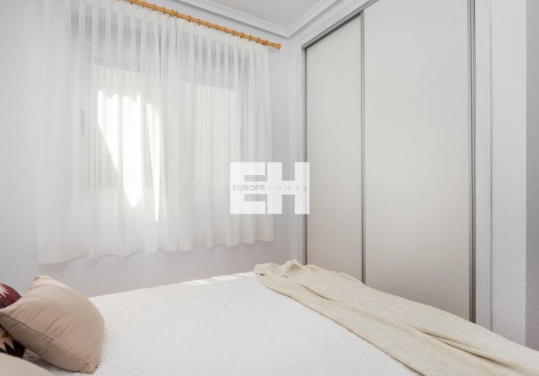 Segunda mano - Apartamento  - Guardamar del Segura - Pueblo