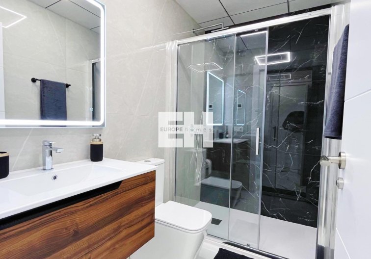 Segunda mano - Apartamento  - Torrevieja - Playa del Cura