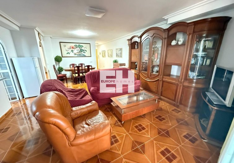 Resale - Apartment - Orihuela Costa - Punta Prima