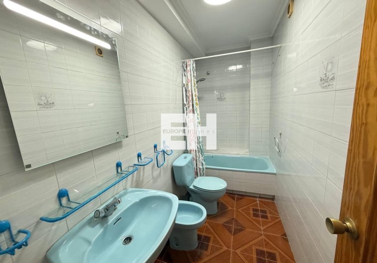 Resale - Apartment - Orihuela Costa - Punta Prima