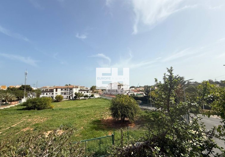 Resale - Apartment - Orihuela Costa - Punta Prima