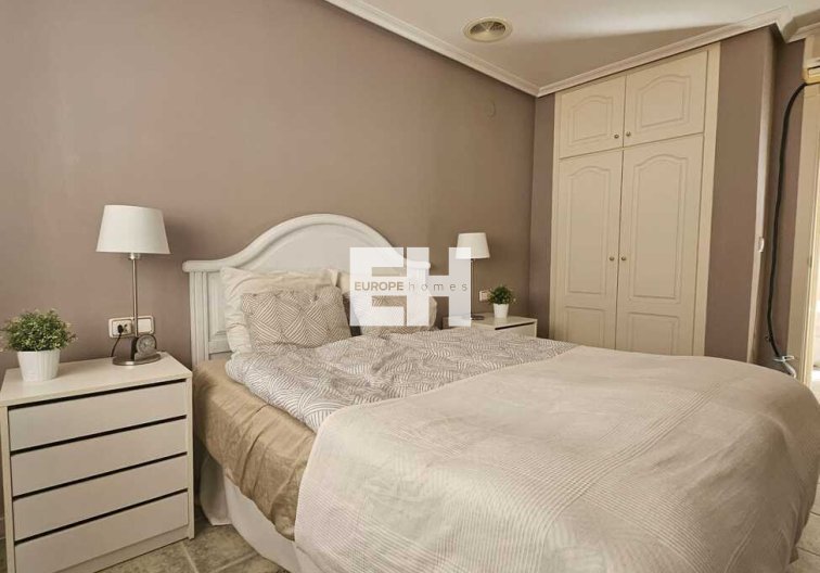 Revente - villa - Guardamar del Segura - Campomar