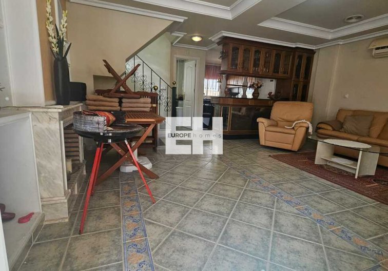 Revente - villa - Guardamar del Segura - Campomar