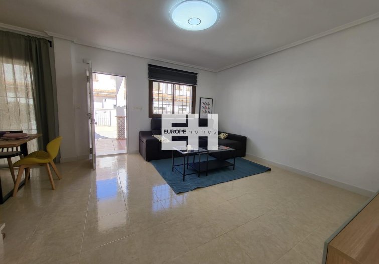 Resale - villa - San Miguel de Salinas - Cerro Del Sol