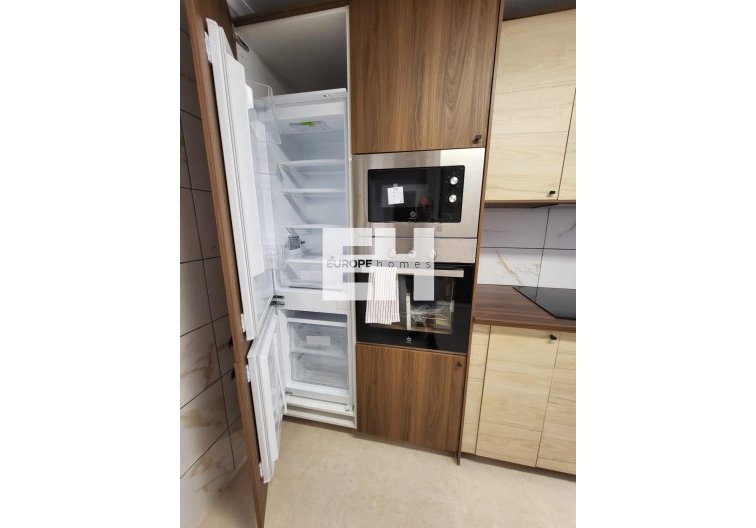 Resale - villa - San Miguel de Salinas - Cerro Del Sol