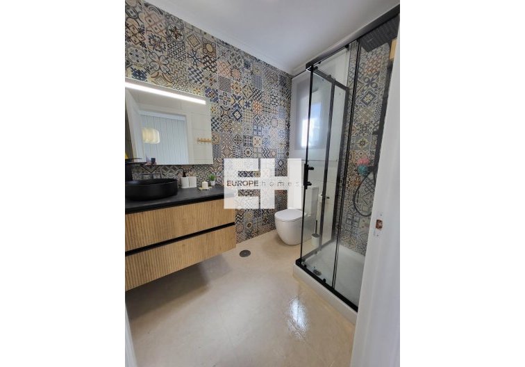 Resale - villa - San Miguel de Salinas - Cerro Del Sol