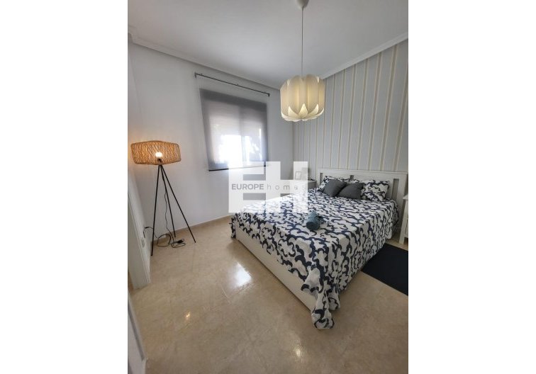 Resale - villa - San Miguel de Salinas - Cerro Del Sol