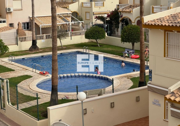 Segunda mano - villa - Orihuela Costa - Los Dolses