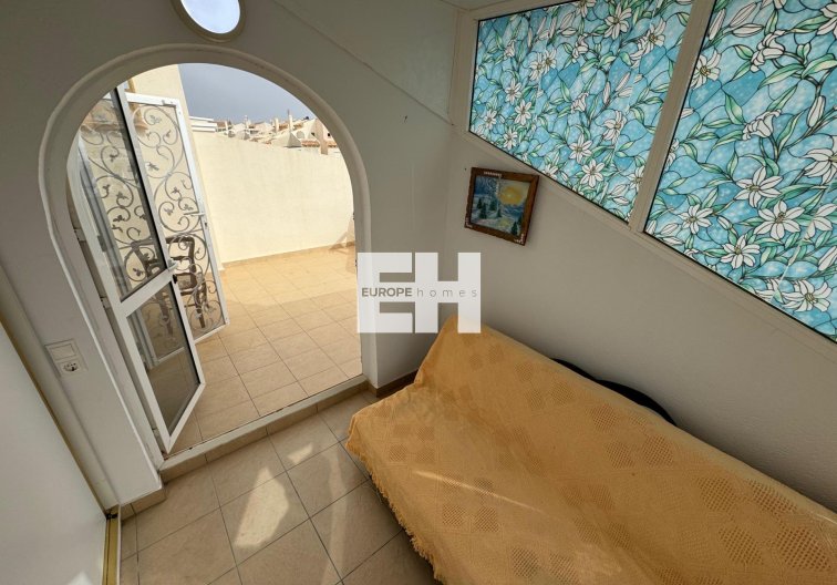 Segunda mano - villa - Orihuela Costa - Los Dolses