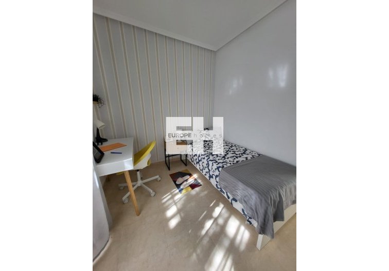 Segunda mano - town house - Villamartin - Costa Blanca