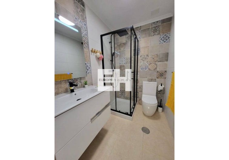 Segunda mano - town house - Villamartin - Costa Blanca