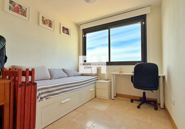 Resale - Apartment - Orihuela Costa - Costa Blanca