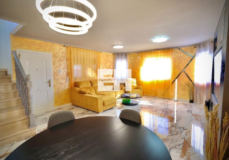 Herverkoop - villa - San Miguel de Salinas - Inland