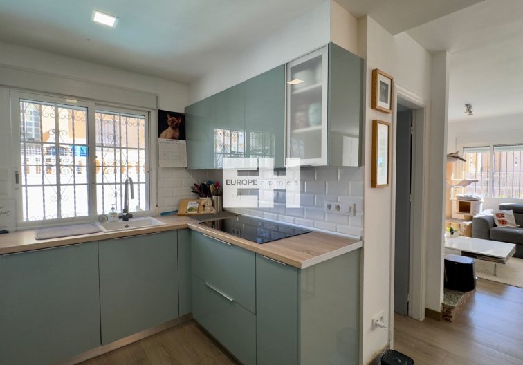 Segunda mano - villa - Orihuela Costa - Costa Blanca