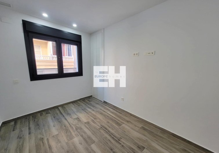 Segunda mano - Apartamento  - Torrevieja - Playa del Cura