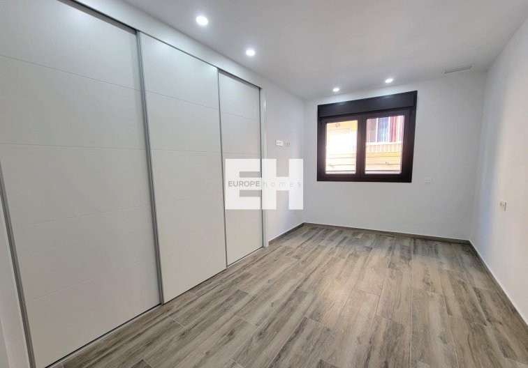 Segunda mano - Apartamento  - Torrevieja - Playa del Cura