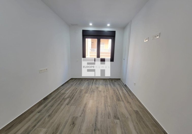 Segunda mano - Apartamento  - Torrevieja - Playa del Cura