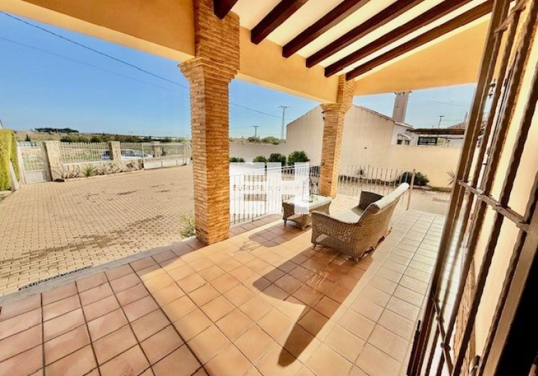 Segunda mano - villa - Avileses - Inland