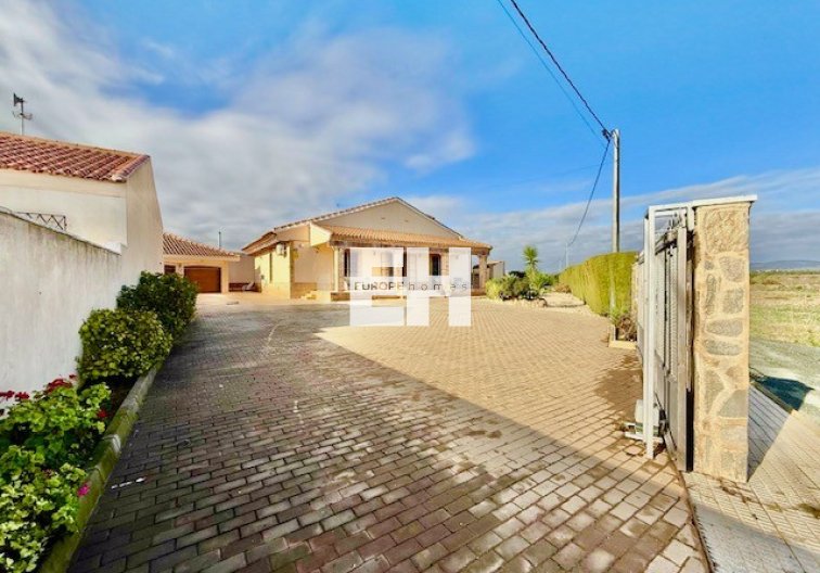 Segunda mano - villa - Avileses - Inland