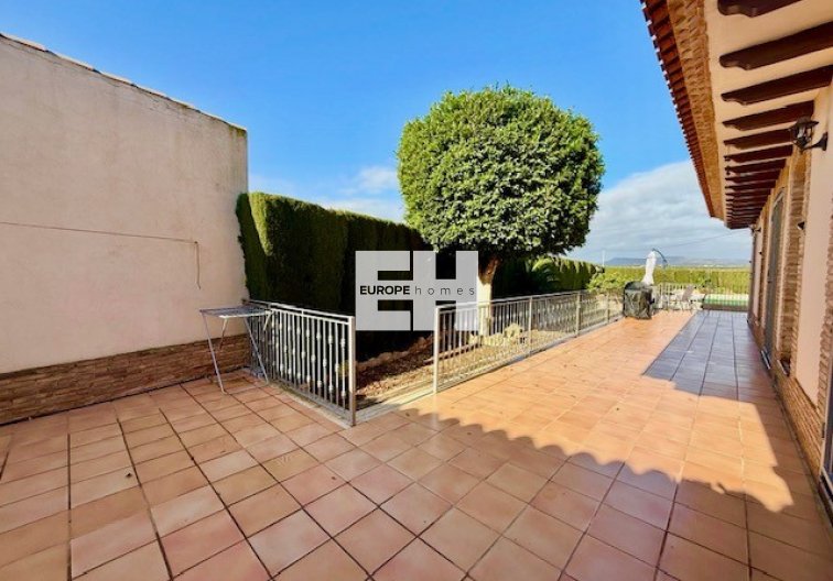 Segunda mano - villa - Avileses - Inland