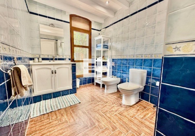 Segunda mano - villa - Avileses - Inland