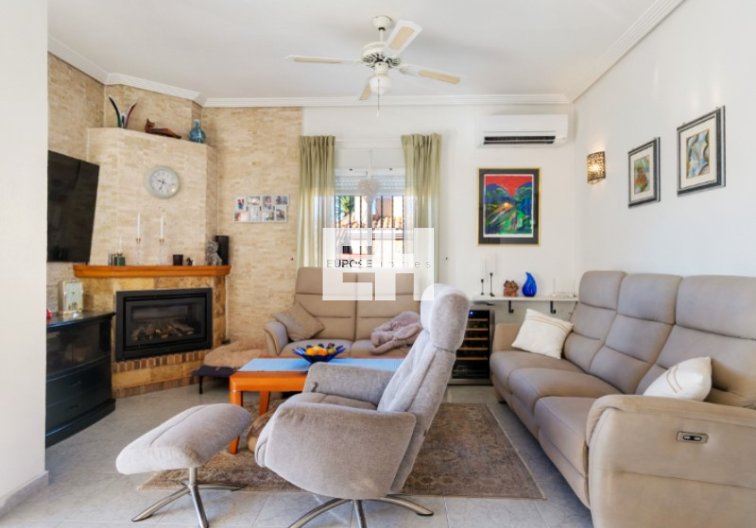 Segunda mano - villa - Torrevieja - Costa Blanca