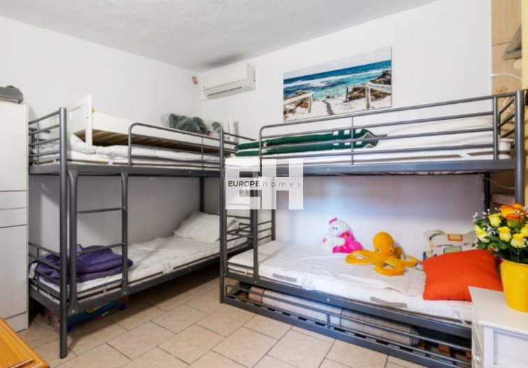 Segunda mano - villa - Torrevieja - Costa Blanca