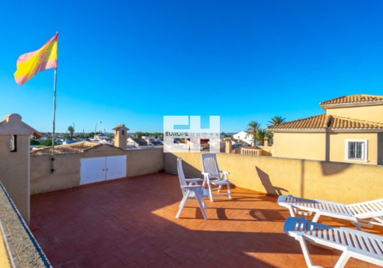 Segunda mano - villa - Torrevieja - Costa Blanca