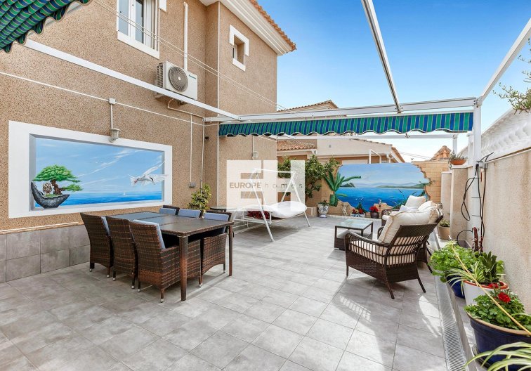 Segunda mano - villa - Torrevieja - Los Balcones - Los Altos Del Edén